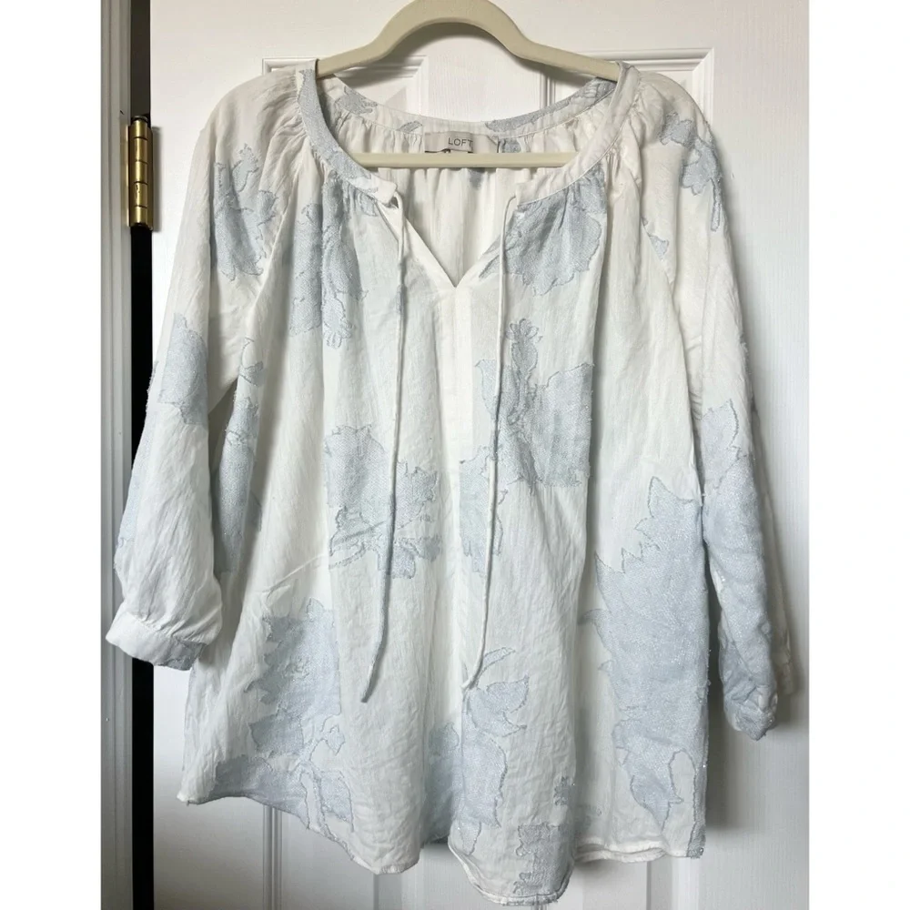 LOFT blouse - Picture 1 of 4